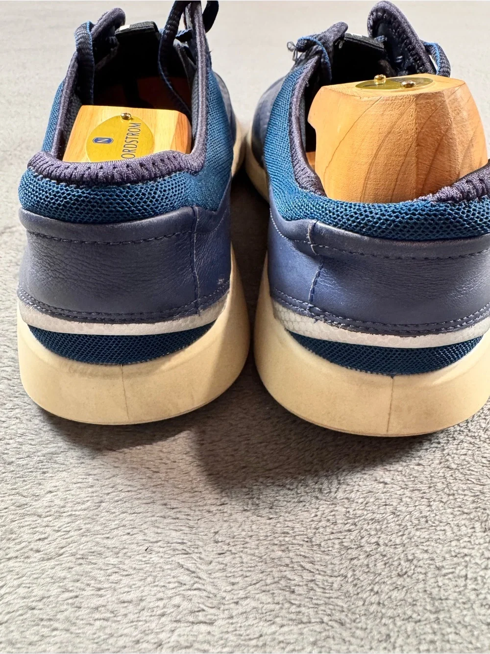 Ecco Danish Design Soft 5 Sneakers in Navy
